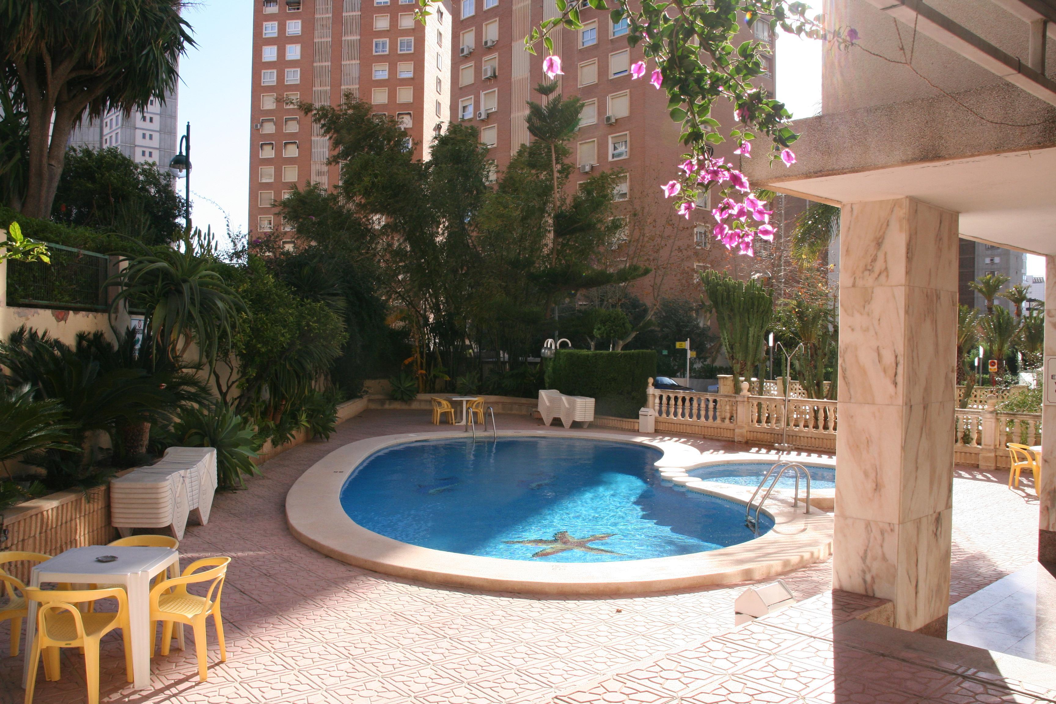 Apartamentos Maria Victoria Benidorm Exterior foto